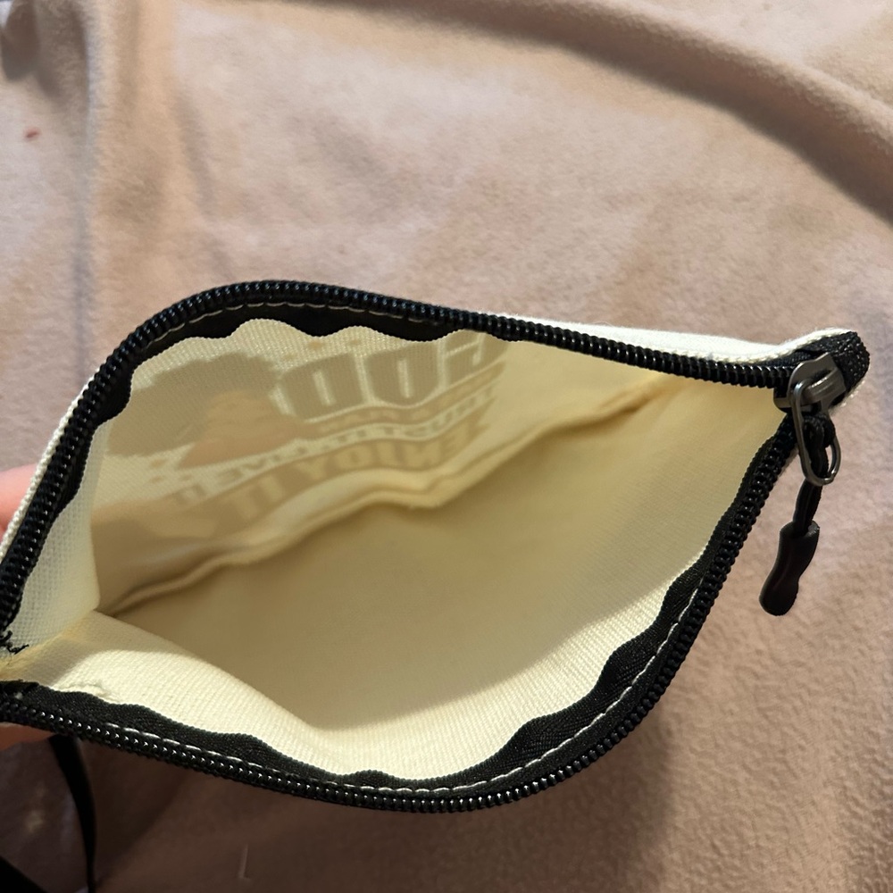 Stylish Cream Wristlet Clutch - Picture 6 of 9